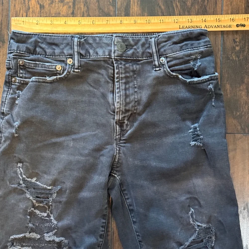 American Eagle Jeans Mens 28x32 Slim Straight Leg Black Denim‎ Distressed Grunge